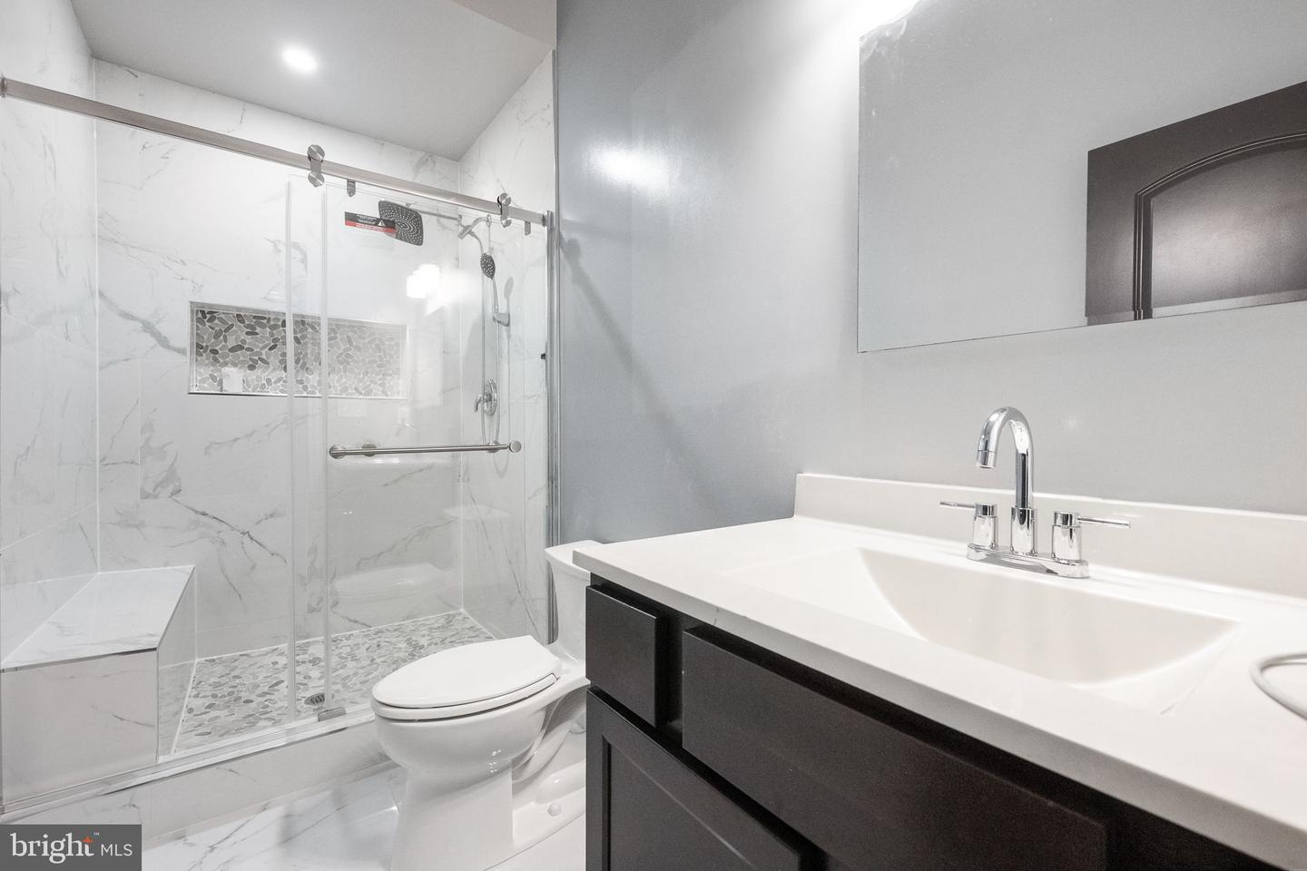 6709 S BENSON DR, ALEXANDRIA, Virginia 22306, 6 Bedrooms Bedrooms, 12 Rooms Rooms,5 BathroomsBathrooms,Residential,For sale,6709 S BENSON DR,VAFX2280084 MLS # VAFX2280084