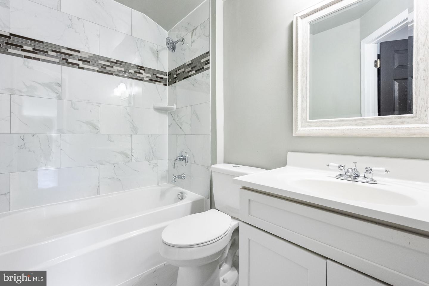 6709 S BENSON DR, ALEXANDRIA, Virginia 22306, 6 Bedrooms Bedrooms, 12 Rooms Rooms,5 BathroomsBathrooms,Residential,For sale,6709 S BENSON DR,VAFX2280084 MLS # VAFX2280084