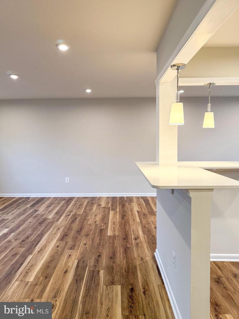 9212 LANDGREEN ST, MANASSAS, Virginia 20110, 4 Bedrooms Bedrooms, 6 Rooms Rooms,2 BathroomsBathrooms,Residential,For sale,9212 LANDGREEN ST,VAMN2009730 MLS # VAMN2009730