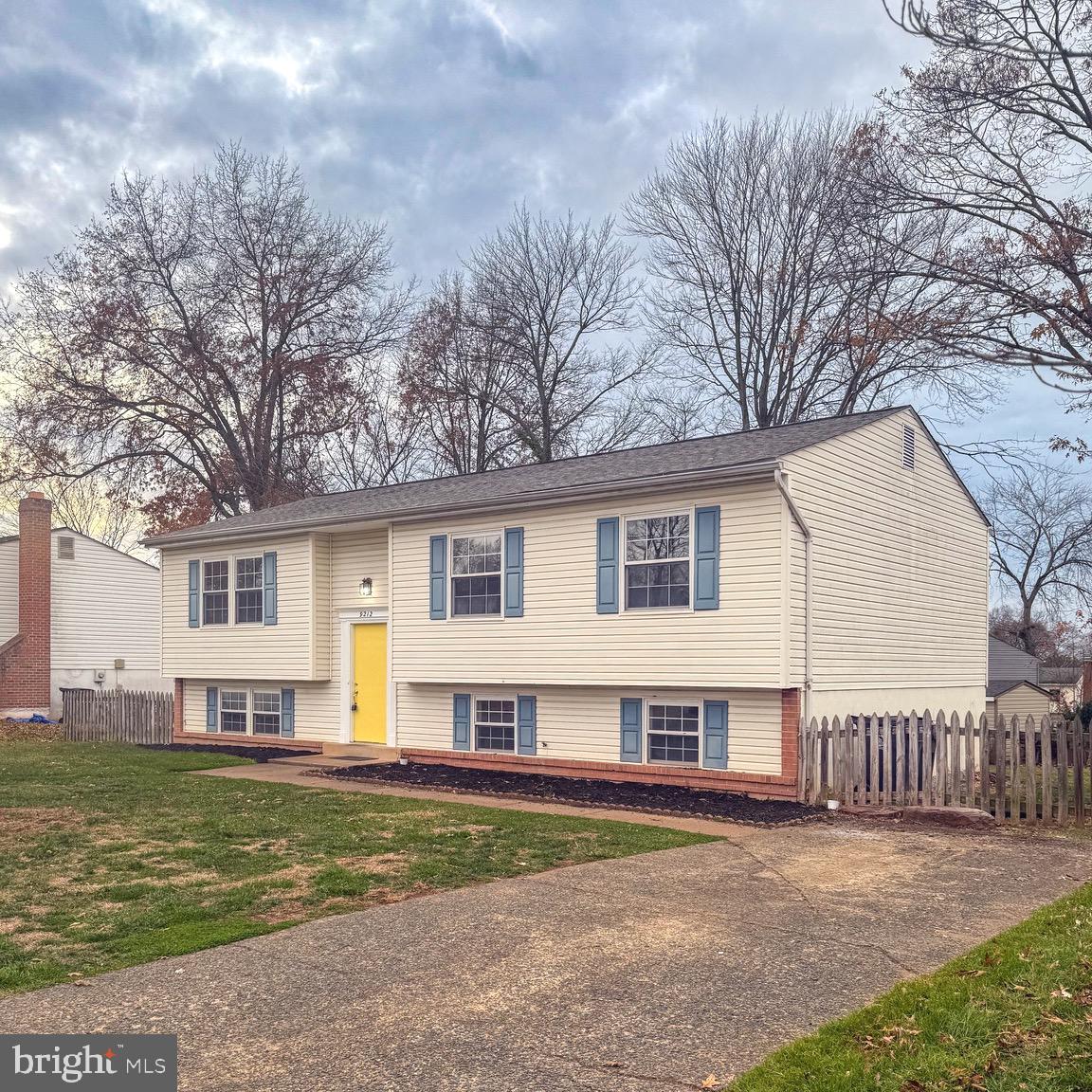 9212 LANDGREEN ST, MANASSAS, Virginia 20110, 4 Bedrooms Bedrooms, 6 Rooms Rooms,2 BathroomsBathrooms,Residential,For sale,9212 LANDGREEN ST,VAMN2009730 MLS # VAMN2009730