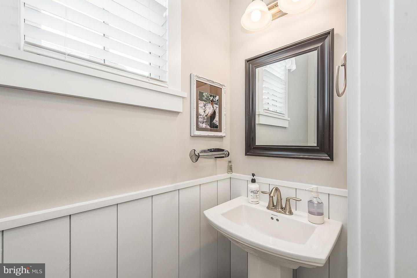 122 MEETING PLACE, WILLIAMSBURG, Virginia 23185, 3 Bedrooms Bedrooms, ,2 BathroomsBathrooms,Residential,For sale,122 MEETING PLACE,VAJC2000576 MLS # VAJC2000576