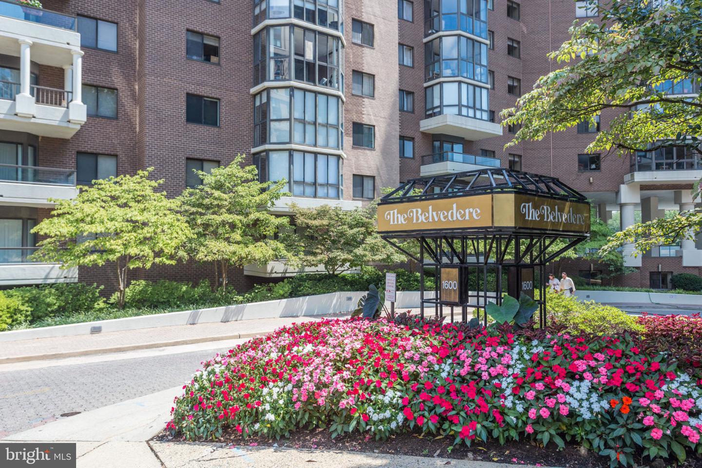 1600 N OAK ST #1521, ARLINGTON, Virginia 22209, 2 Bedrooms Bedrooms, ,2 BathroomsBathrooms,Residential,For sale,1600 N OAK ST #1521,VAAR2066338 MLS # VAAR2066338