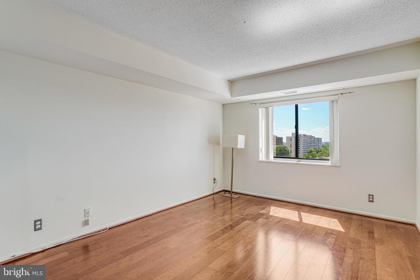 1600 N OAK ST #1521, ARLINGTON, Virginia 22209, 2 Bedrooms Bedrooms, ,2 BathroomsBathrooms,Residential,For sale,1600 N OAK ST #1521,VAAR2066338 MLS # VAAR2066338