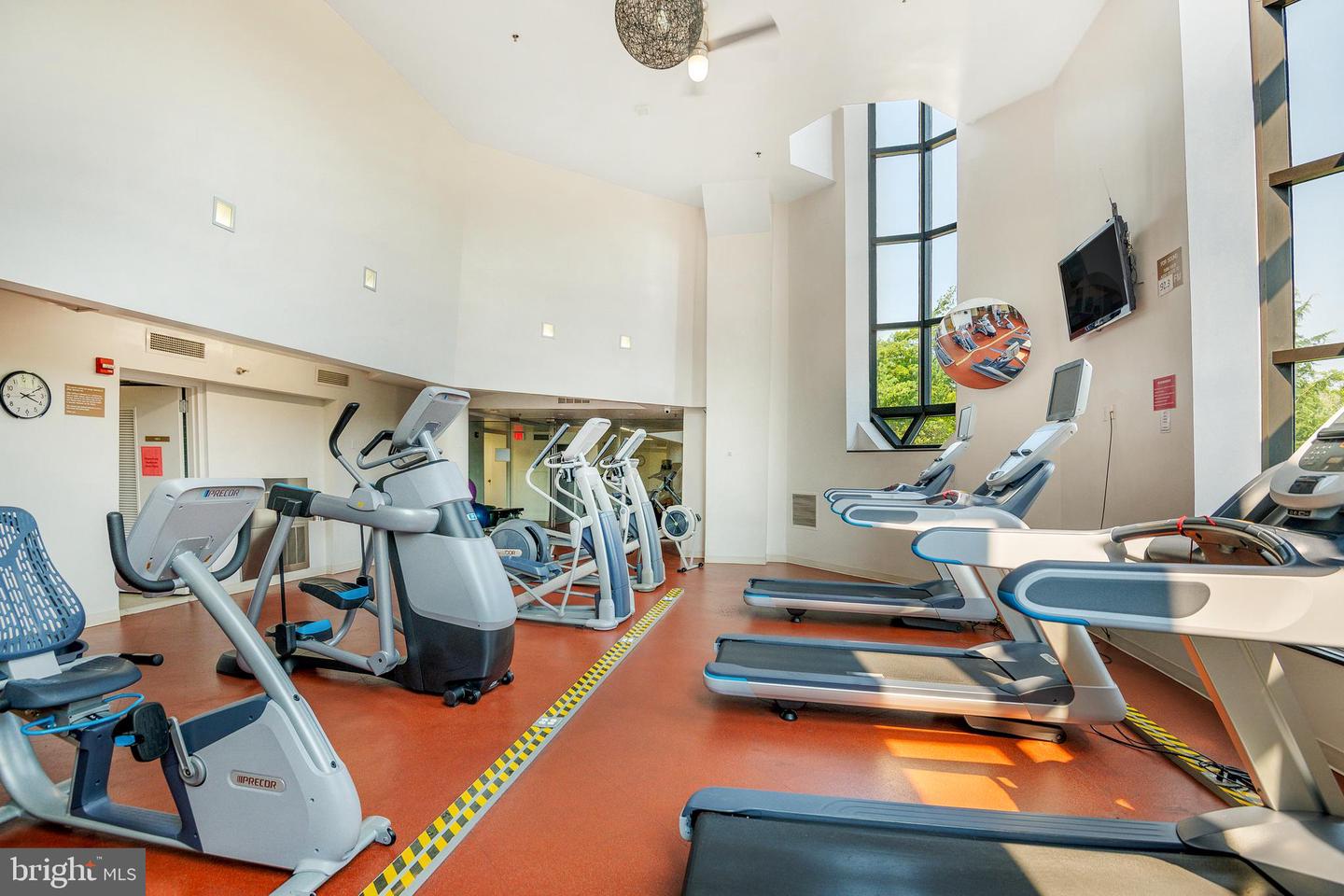 1600 N OAK ST #1521, ARLINGTON, Virginia 22209, 2 Bedrooms Bedrooms, ,2 BathroomsBathrooms,Residential,For sale,1600 N OAK ST #1521,VAAR2066338 MLS # VAAR2066338