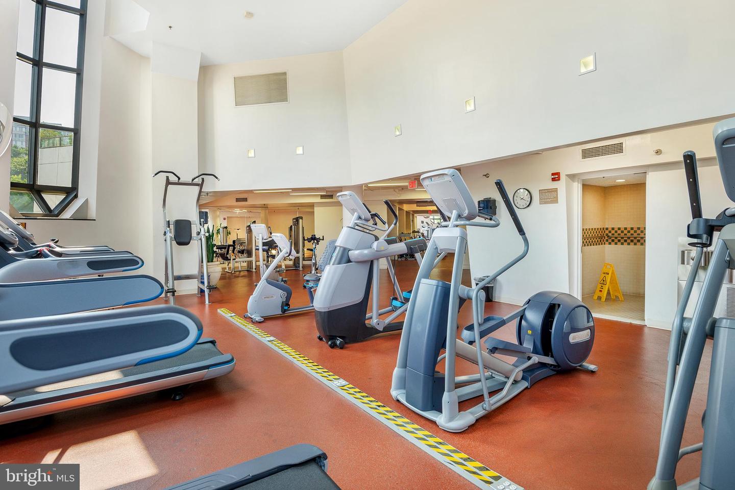 1600 N OAK ST #1521, ARLINGTON, Virginia 22209, 2 Bedrooms Bedrooms, ,2 BathroomsBathrooms,Residential,For sale,1600 N OAK ST #1521,VAAR2066338 MLS # VAAR2066338