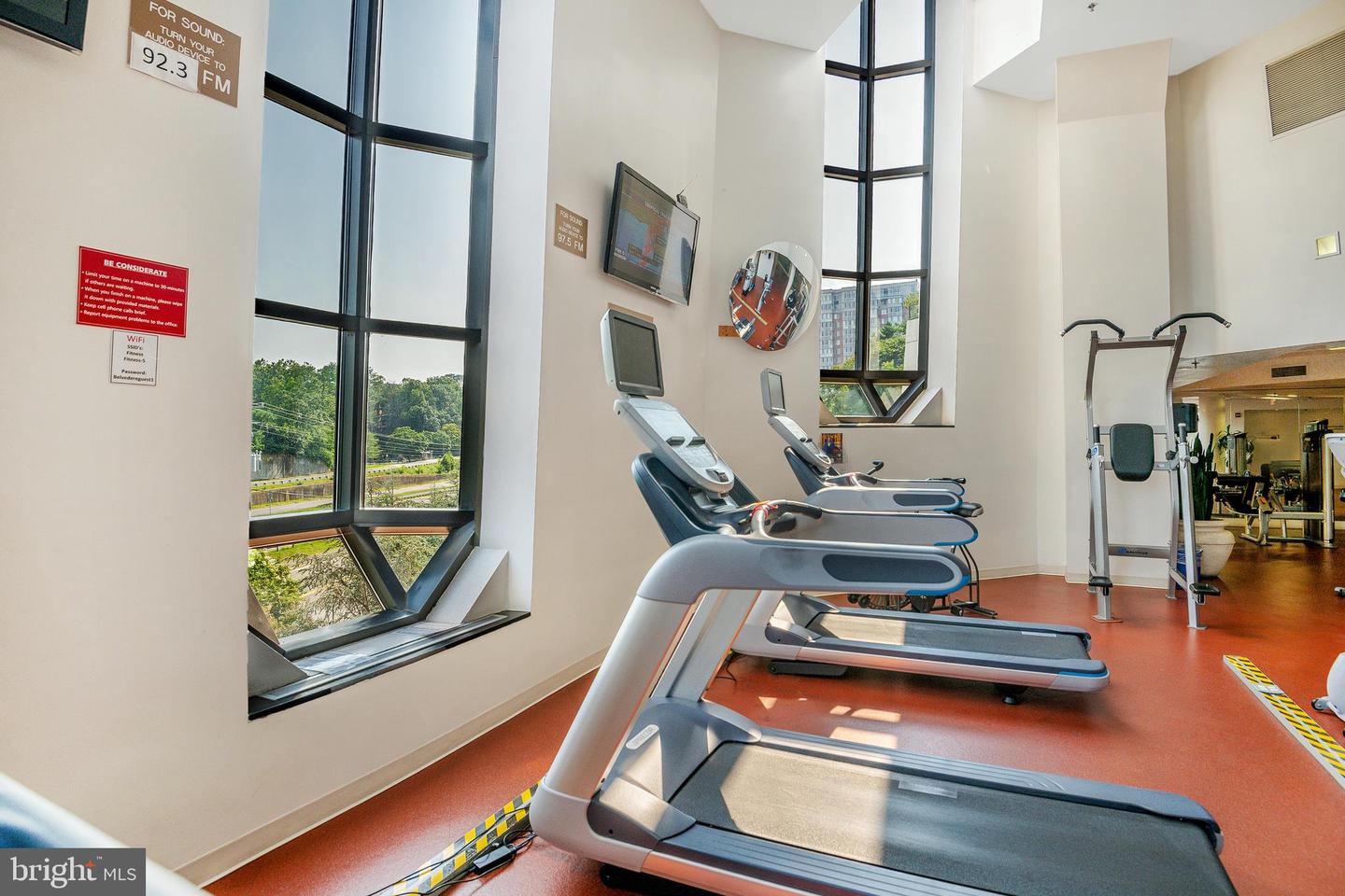 1600 N OAK ST #1521, ARLINGTON, Virginia 22209, 2 Bedrooms Bedrooms, ,2 BathroomsBathrooms,Residential,For sale,1600 N OAK ST #1521,VAAR2066338 MLS # VAAR2066338