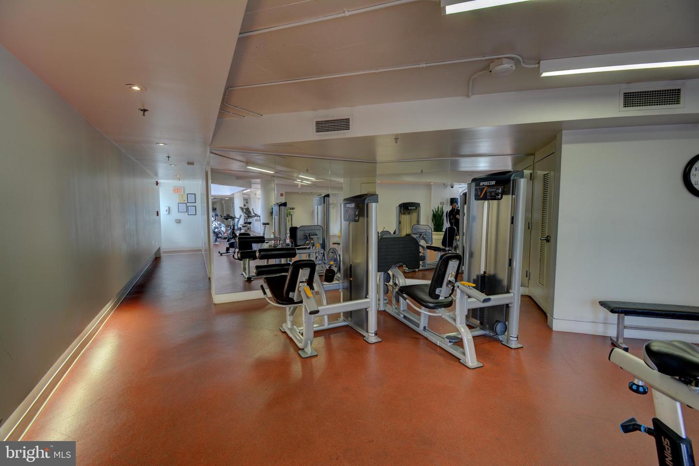 1600 N OAK ST #1521, ARLINGTON, Virginia 22209, 2 Bedrooms Bedrooms, ,2 BathroomsBathrooms,Residential,For sale,1600 N OAK ST #1521,VAAR2066338 MLS # VAAR2066338