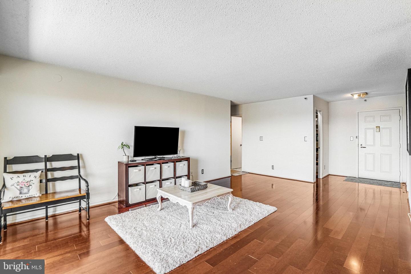 1600 N OAK ST #1521, ARLINGTON, Virginia 22209, 2 Bedrooms Bedrooms, ,2 BathroomsBathrooms,Residential,For sale,1600 N OAK ST #1521,VAAR2066338 MLS # VAAR2066338