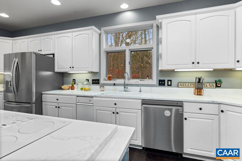 423 FOOTHILLS DR, NELLYSFORD, Virginia 22958, 3 Bedrooms Bedrooms, ,3 BathroomsBathrooms,Residential,For sale,423 FOOTHILLS DR,671354 MLS # 671354 423 FOOTHILLS DR, NELLYSFORD, Virginia 22958, 3 Bedrooms Bedrooms, ,3 BathroomsBathrooms,Residential,For sale,423 FOOTHILLS DR,671354 MLS # 671354