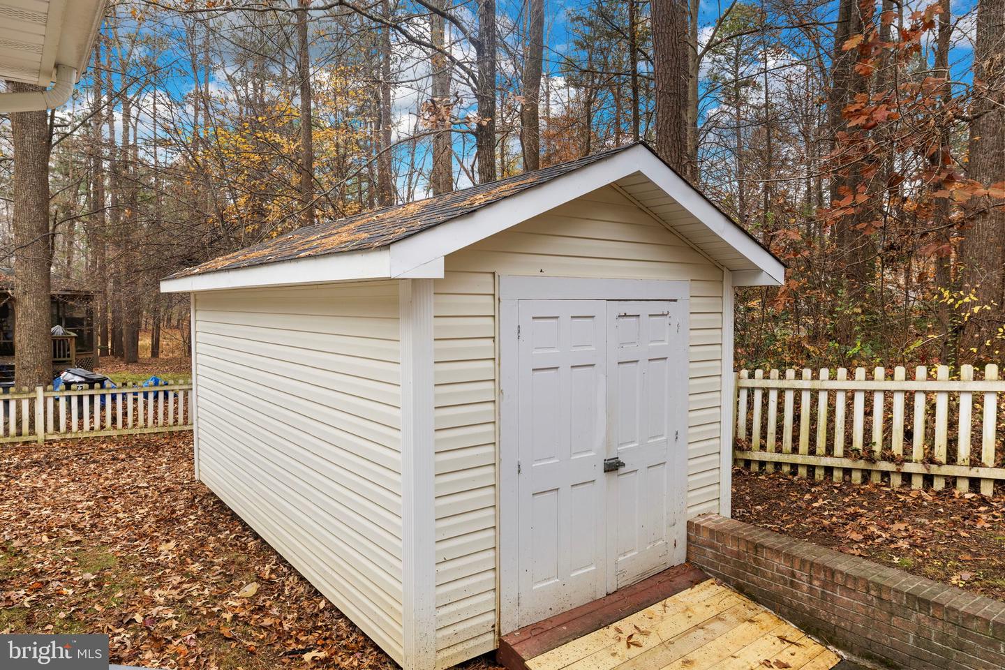 565 WELSH DR, RUTHER GLEN, Virginia 22546, 3 Bedrooms Bedrooms, 5 Rooms Rooms,2 BathroomsBathrooms,Residential,For sale,565 WELSH DR,VACV2009150 MLS # VACV2009150