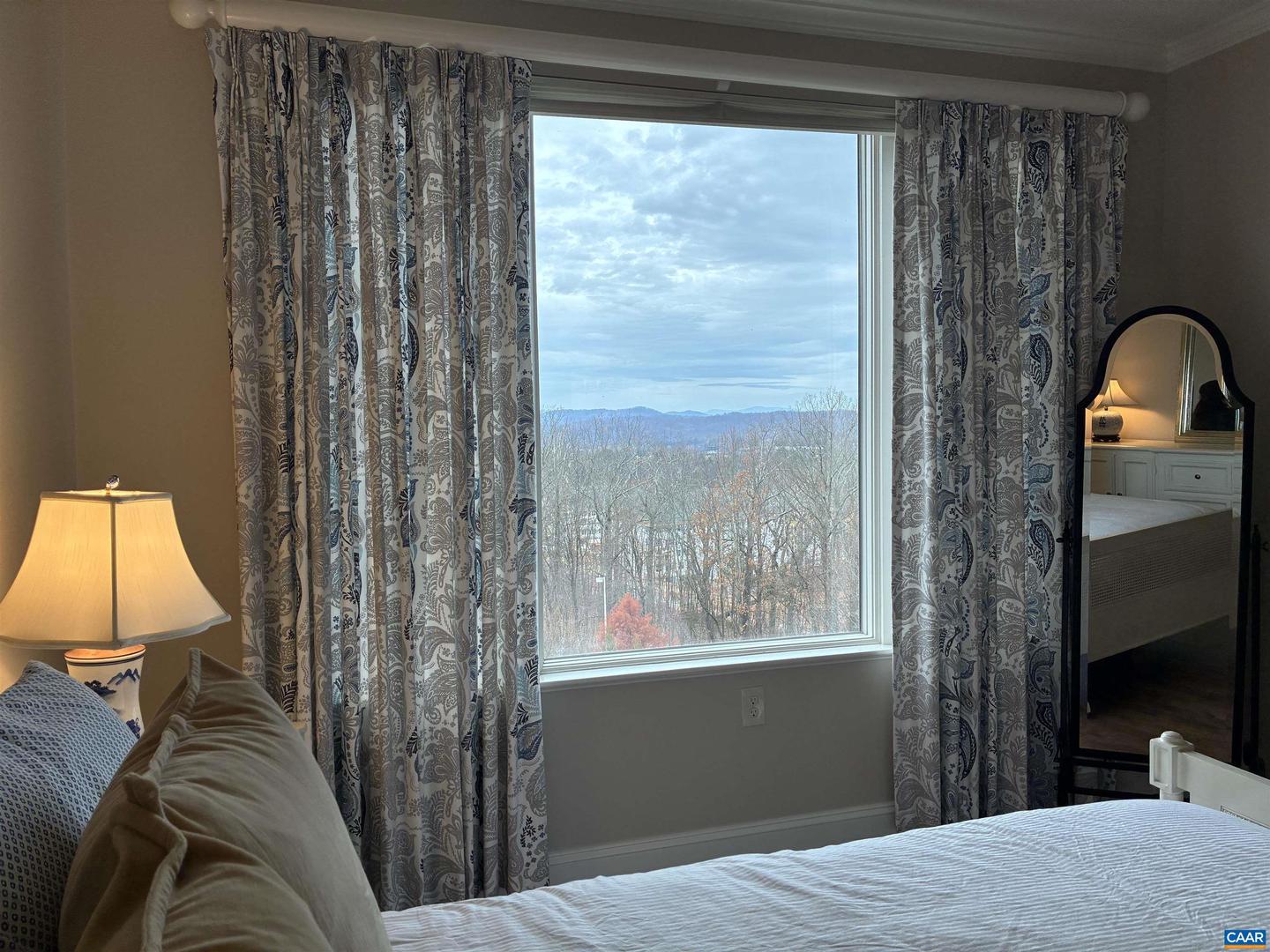 500 CRESTWOOD DR #2403, CHARLOTTESVILLE, Virginia 22903, 2 Bedrooms Bedrooms, ,2 BathroomsBathrooms,Residential,For sale,500 CRESTWOOD DR #2403,671355 MLS # 671355