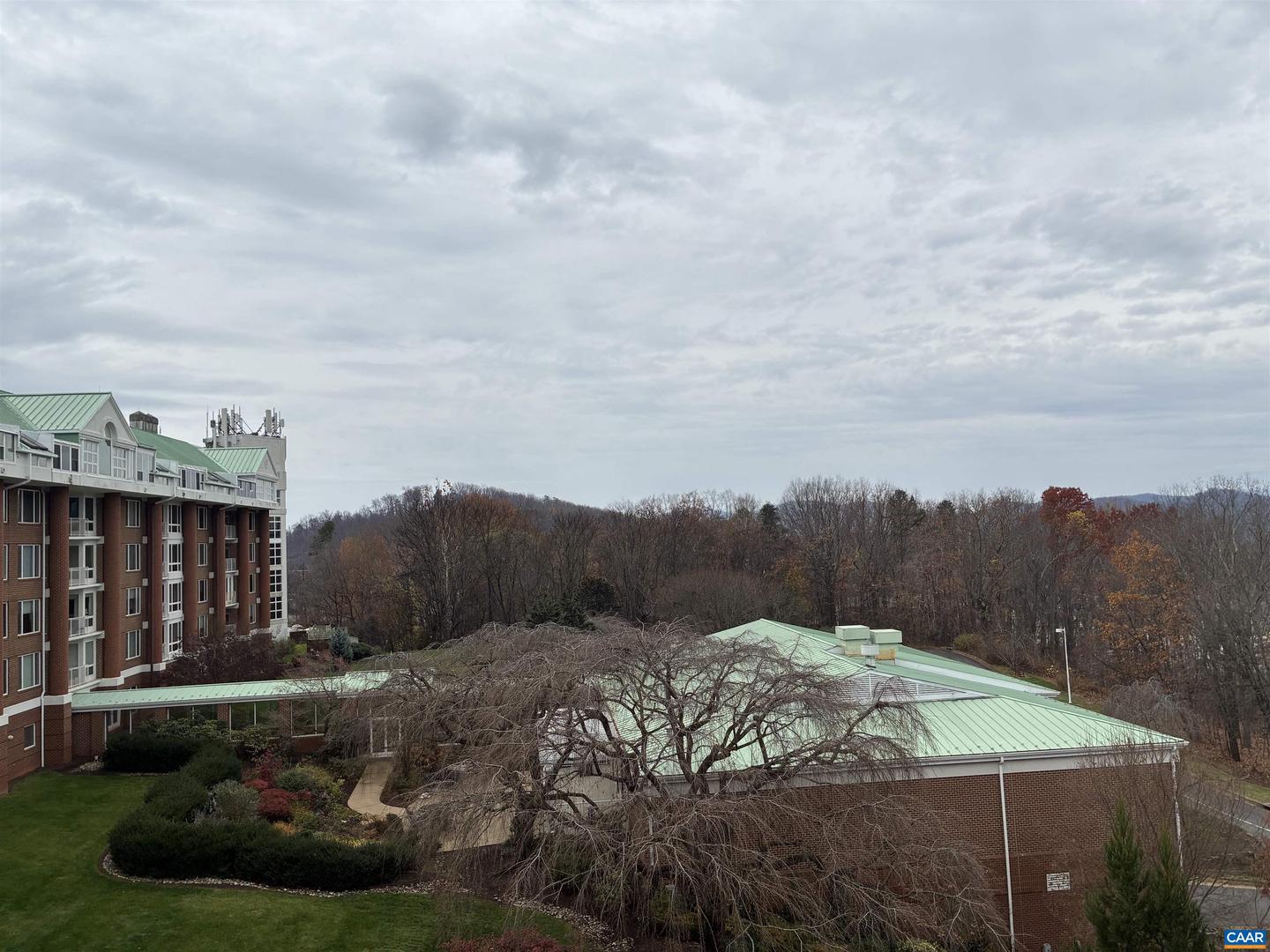 500 CRESTWOOD DR #2403, CHARLOTTESVILLE, Virginia 22903, 2 Bedrooms Bedrooms, ,2 BathroomsBathrooms,Residential,For sale,500 CRESTWOOD DR #2403,671355 MLS # 671355