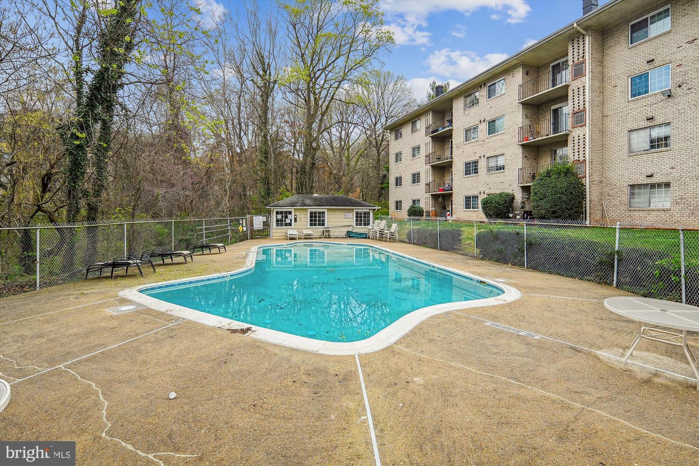 1541 COLONIAL DR #203, WOODBRIDGE, Virginia 22192, 1 Bedroom Bedrooms, ,1 BathroomBathrooms,Residential,For sale,1541 COLONIAL DR #203,VAPW2108102 MLS # VAPW2108102