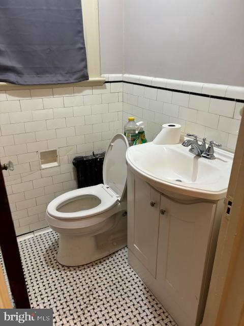 1817 VARNUM ST NW, WASHINGTON, District Of Columbia 20011, 5 Bedrooms Bedrooms, ,3 BathroomsBathrooms,Residential,For sale,1817 VARNUM ST NW,DCDC2232622 MLS # DCDC2232622
