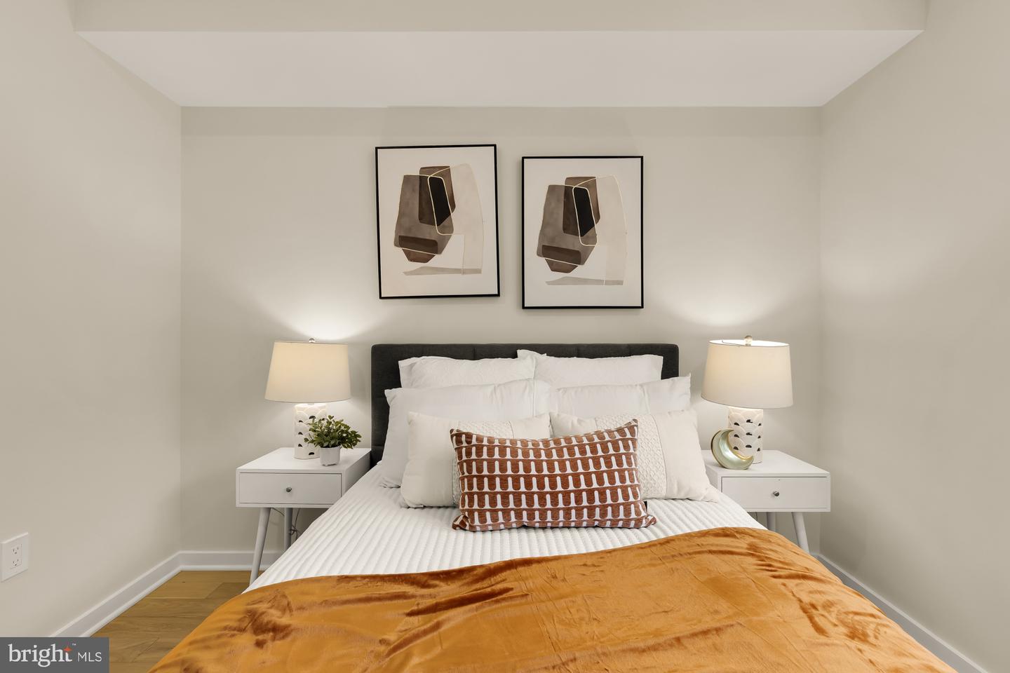 2606 41ST ST NW #FIVE, WASHINGTON, District Of Columbia 20007, 2 Bedrooms Bedrooms, ,2 BathroomsBathrooms,Residential,For sale,2606 41ST ST NW #FIVE,DCDC2232624 MLS # DCDC2232624