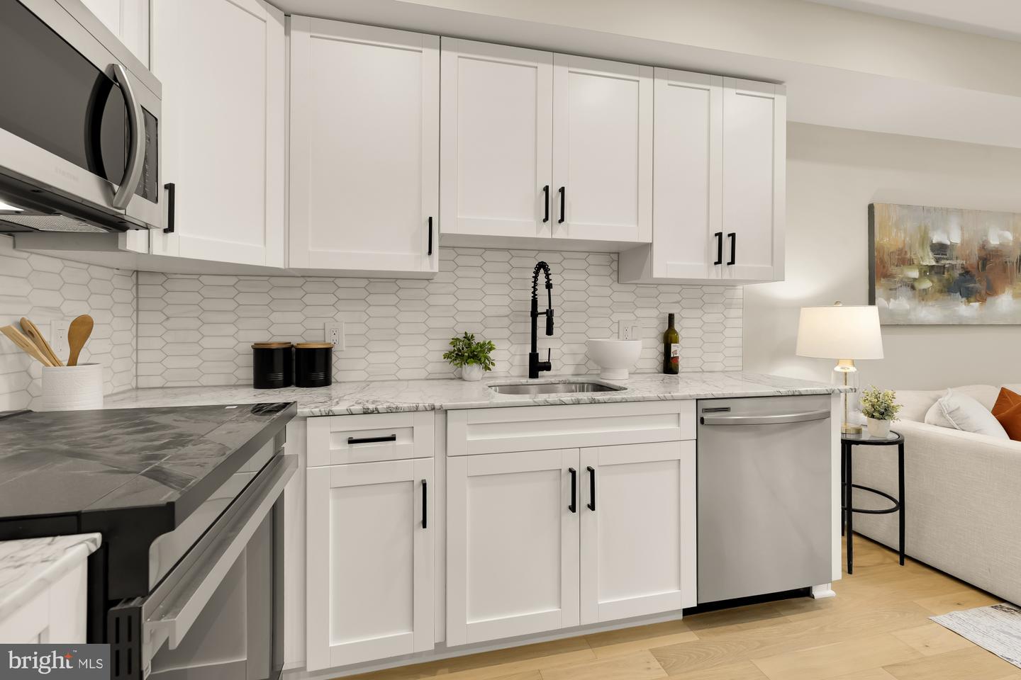 2606 41ST ST NW #FIVE, WASHINGTON, District Of Columbia 20007, 2 Bedrooms Bedrooms, ,2 BathroomsBathrooms,Residential,For sale,2606 41ST ST NW #FIVE,DCDC2232624 MLS # DCDC2232624