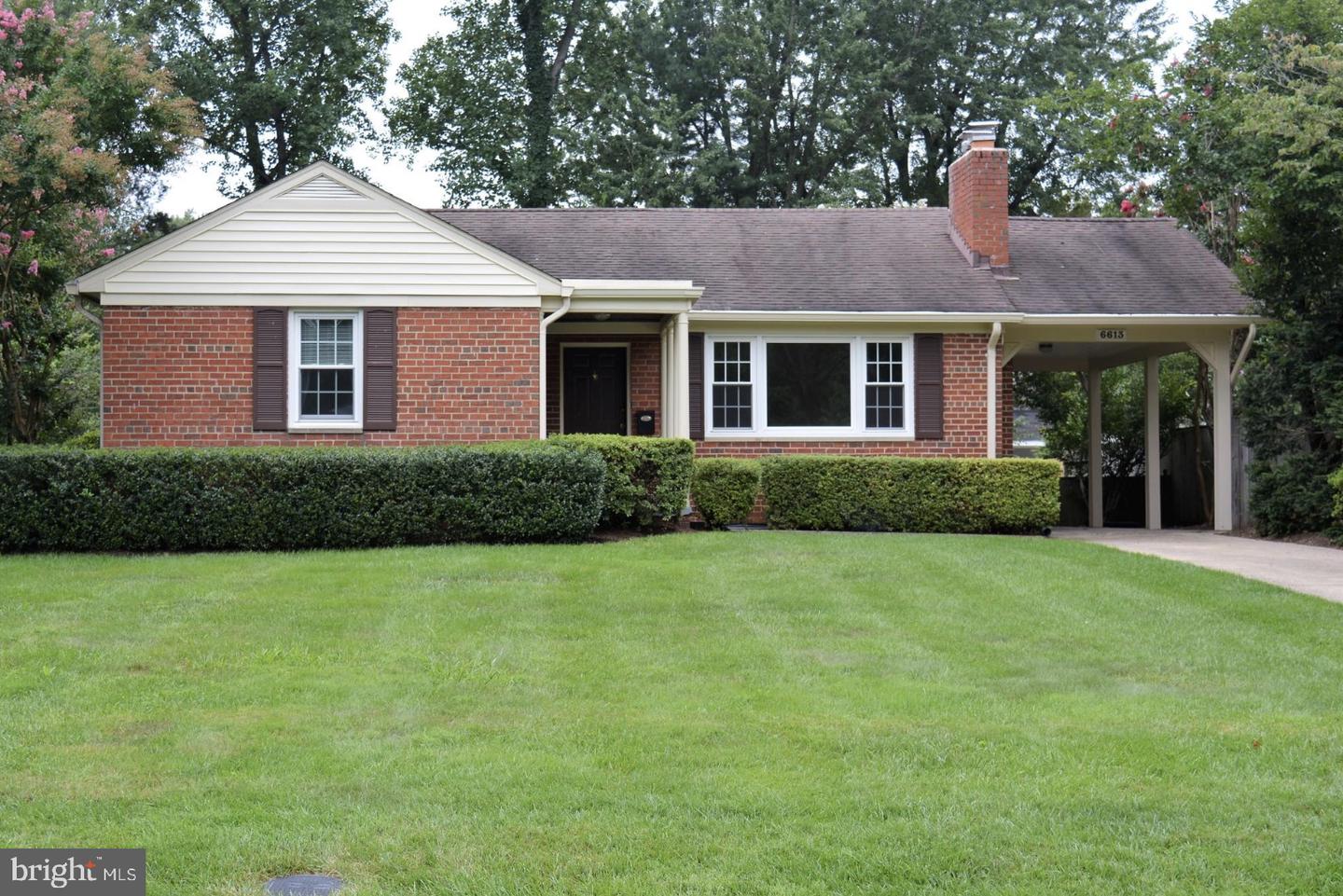 6613 CHESTERFIELD AVE, MCLEAN, Virginia 22101, 3 Bedrooms Bedrooms, ,1 BathroomBathrooms,Residential,For sale,6613 CHESTERFIELD AVE,VAFX2280088 MLS # VAFX2280088