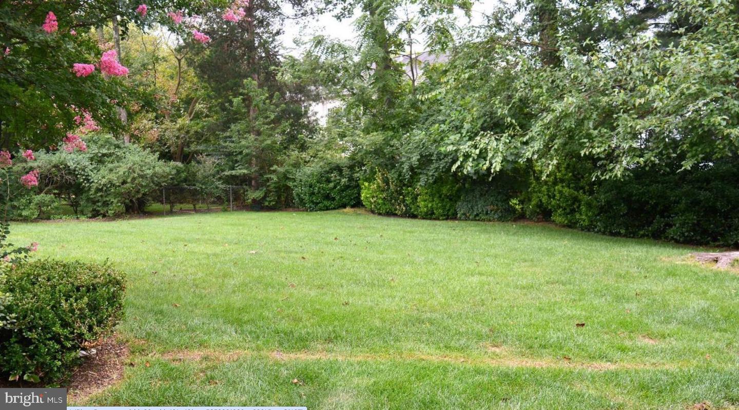 6613 CHESTERFIELD AVE, MCLEAN, Virginia 22101, 3 Bedrooms Bedrooms, ,1 BathroomBathrooms,Residential,For sale,6613 CHESTERFIELD AVE,VAFX2280088 MLS # VAFX2280088