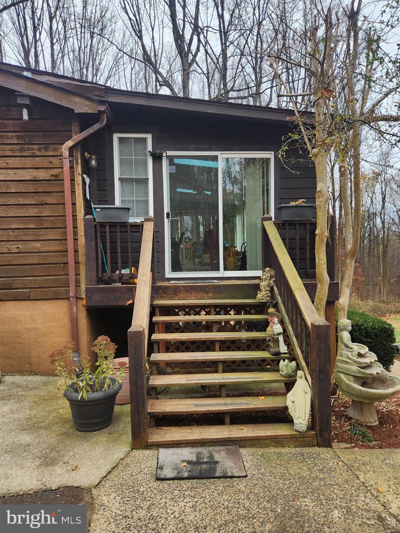 17086 GLENMORE CT, CULPEPER, Virginia 22701, 3 Bedrooms Bedrooms, ,2 BathroomsBathrooms,Residential,For sale,17086 GLENMORE CT,VACU2012136 MLS # VACU2012136