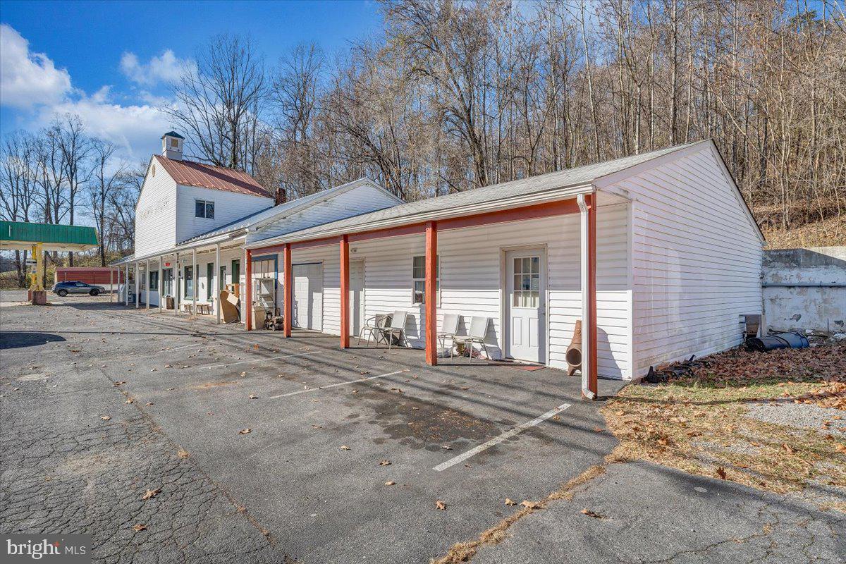 7367 LEE HIGHWAY, TROUTVILLE, Virginia 24175, ,Land,For sale,7367 LEE HIGHWAY,VABO2000036 MLS # VABO2000036 7367 LEE HIGHWAY, TROUTVILLE, Virginia 24175, ,Land,For sale,7367 LEE HIGHWAY,VABO2000036 MLS # VABO2000036