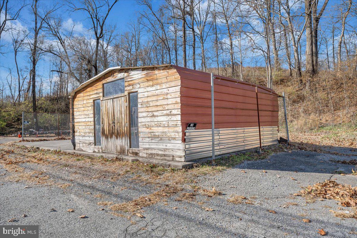 7367 LEE HIGHWAY, TROUTVILLE, Virginia 24175, ,Land,For sale,7367 LEE HIGHWAY,VABO2000036 MLS # VABO2000036 7367 LEE HIGHWAY, TROUTVILLE, Virginia 24175, ,Land,For sale,7367 LEE HIGHWAY,VABO2000036 MLS # VABO2000036