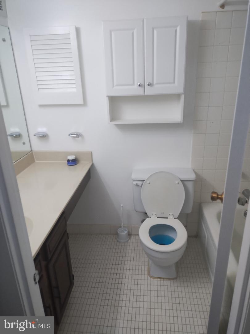 2141 P ST NW #202, WASHINGTON, District Of Columbia 20037, 2 Bedrooms Bedrooms, ,2 BathroomsBathrooms,Residential,For sale,2141 P ST NW #202,DCDC2197698 MLS # DCDC2197698