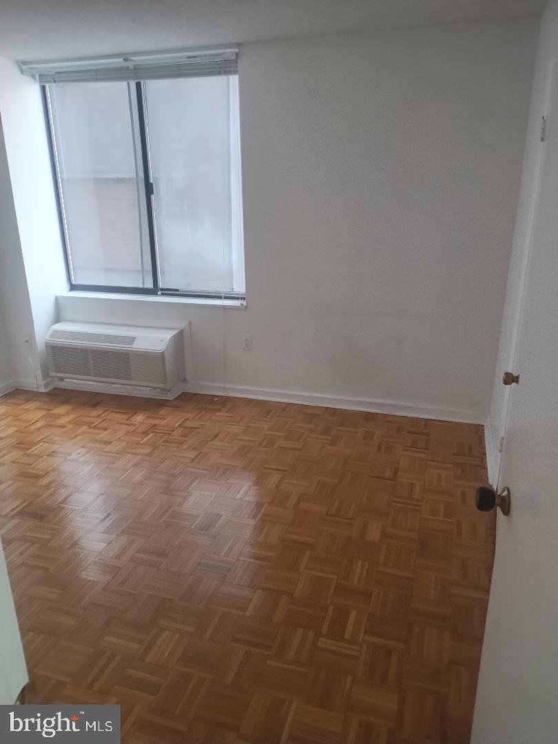 2141 P ST NW #202, WASHINGTON, District Of Columbia 20037, 2 Bedrooms Bedrooms, ,2 BathroomsBathrooms,Residential,For sale,2141 P ST NW #202,DCDC2197698 MLS # DCDC2197698