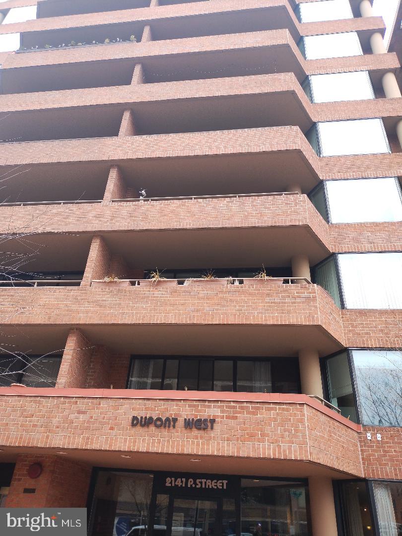 2141 P ST NW #202, WASHINGTON, District Of Columbia 20037, 2 Bedrooms Bedrooms, ,2 BathroomsBathrooms,Residential,For sale,2141 P ST NW #202,DCDC2197698 MLS # DCDC2197698