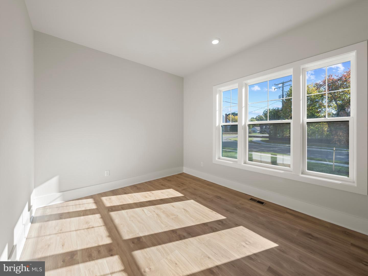 8260 COLLING MANOR CT, ALEXANDRIA, Virginia 22308, 6 Bedrooms Bedrooms, ,6 BathroomsBathrooms,Residential,For sale,8260 COLLING MANOR CT,VAFX2253318 MLS # VAFX2253318 8260 COLLING MANOR CT, ALEXANDRIA, Virginia 22308, 6 Bedrooms Bedrooms, ,6 BathroomsBathrooms,Residential,For sale,8260 COLLING MANOR CT,VAFX2253318 MLS # VAFX2253318