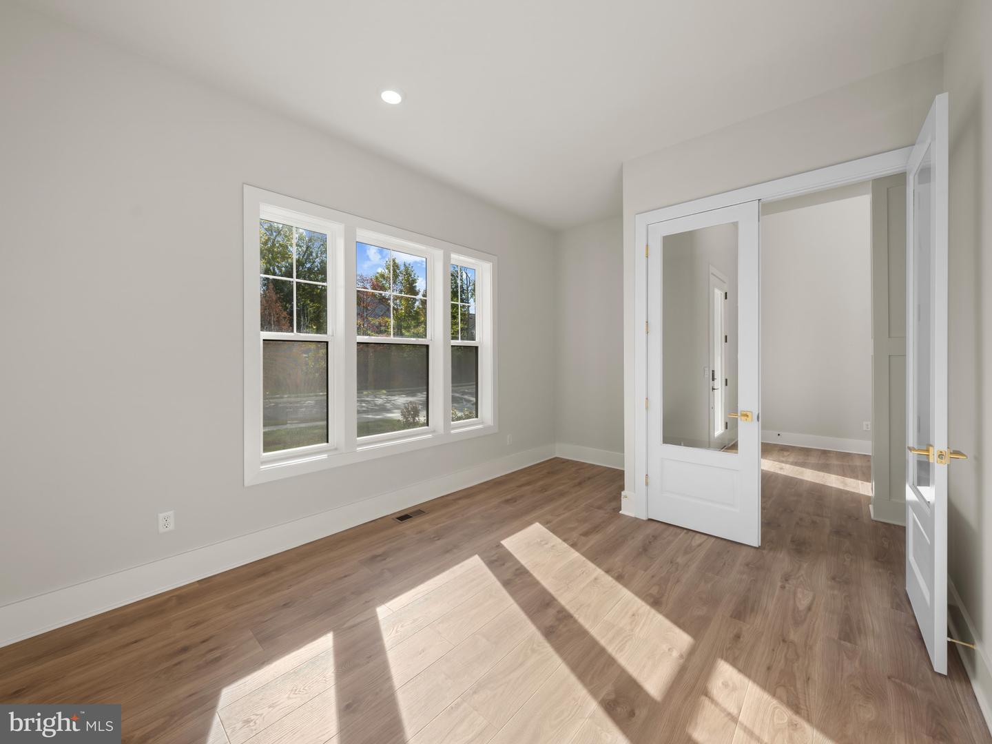 8260 COLLING MANOR CT, ALEXANDRIA, Virginia 22308, 6 Bedrooms Bedrooms, ,6 BathroomsBathrooms,Residential,For sale,8260 COLLING MANOR CT,VAFX2253318 MLS # VAFX2253318 8260 COLLING MANOR CT, ALEXANDRIA, Virginia 22308, 6 Bedrooms Bedrooms, ,6 BathroomsBathrooms,Residential,For sale,8260 COLLING MANOR CT,VAFX2253318 MLS # VAFX2253318