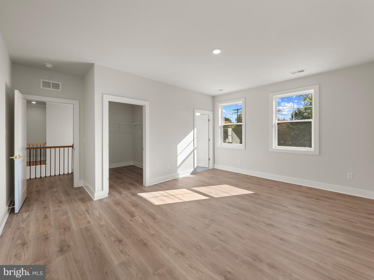 8260 COLLING MANOR CT, ALEXANDRIA, Virginia 22308, 6 Bedrooms Bedrooms, ,6 BathroomsBathrooms,Residential,For sale,8260 COLLING MANOR CT,VAFX2253318 MLS # VAFX2253318 8260 COLLING MANOR CT, ALEXANDRIA, Virginia 22308, 6 Bedrooms Bedrooms, ,6 BathroomsBathrooms,Residential,For sale,8260 COLLING MANOR CT,VAFX2253318 MLS # VAFX2253318