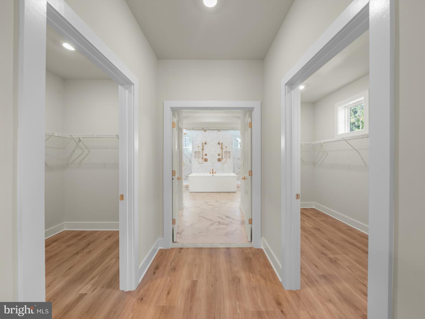 8260 COLLING MANOR CT, ALEXANDRIA, Virginia 22308, 6 Bedrooms Bedrooms, ,6 BathroomsBathrooms,Residential,For sale,8260 COLLING MANOR CT,VAFX2253318 MLS # VAFX2253318 8260 COLLING MANOR CT, ALEXANDRIA, Virginia 22308, 6 Bedrooms Bedrooms, ,6 BathroomsBathrooms,Residential,For sale,8260 COLLING MANOR CT,VAFX2253318 MLS # VAFX2253318