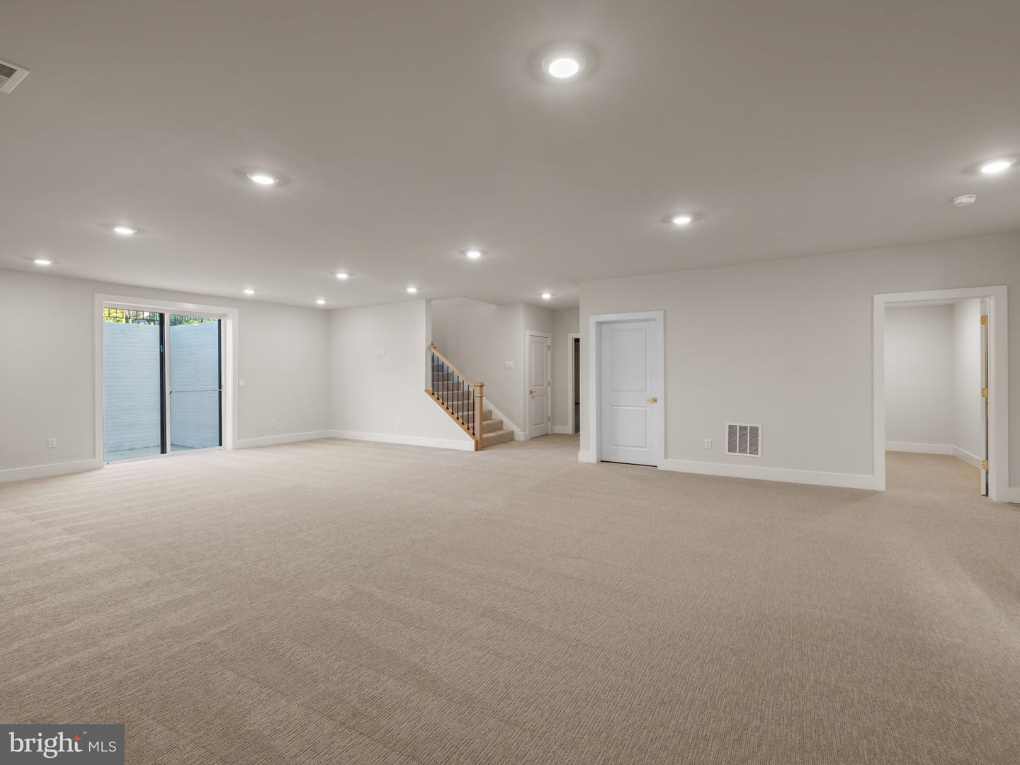 8260 COLLING MANOR CT, ALEXANDRIA, Virginia 22308, 6 Bedrooms Bedrooms, ,6 BathroomsBathrooms,Residential,For sale,8260 COLLING MANOR CT,VAFX2253318 MLS # VAFX2253318 8260 COLLING MANOR CT, ALEXANDRIA, Virginia 22308, 6 Bedrooms Bedrooms, ,6 BathroomsBathrooms,Residential,For sale,8260 COLLING MANOR CT,VAFX2253318 MLS # VAFX2253318