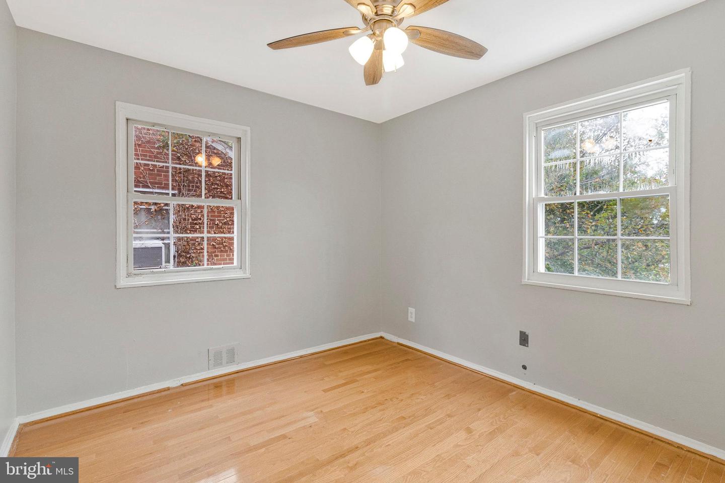 657 BRANDYWINE ST SE, WASHINGTON, District Of Columbia 20032, 3 Bedrooms Bedrooms, ,1 BathroomBathrooms,Residential,For sale,657 BRANDYWINE ST SE,DCDC2224562 MLS # DCDC2224562