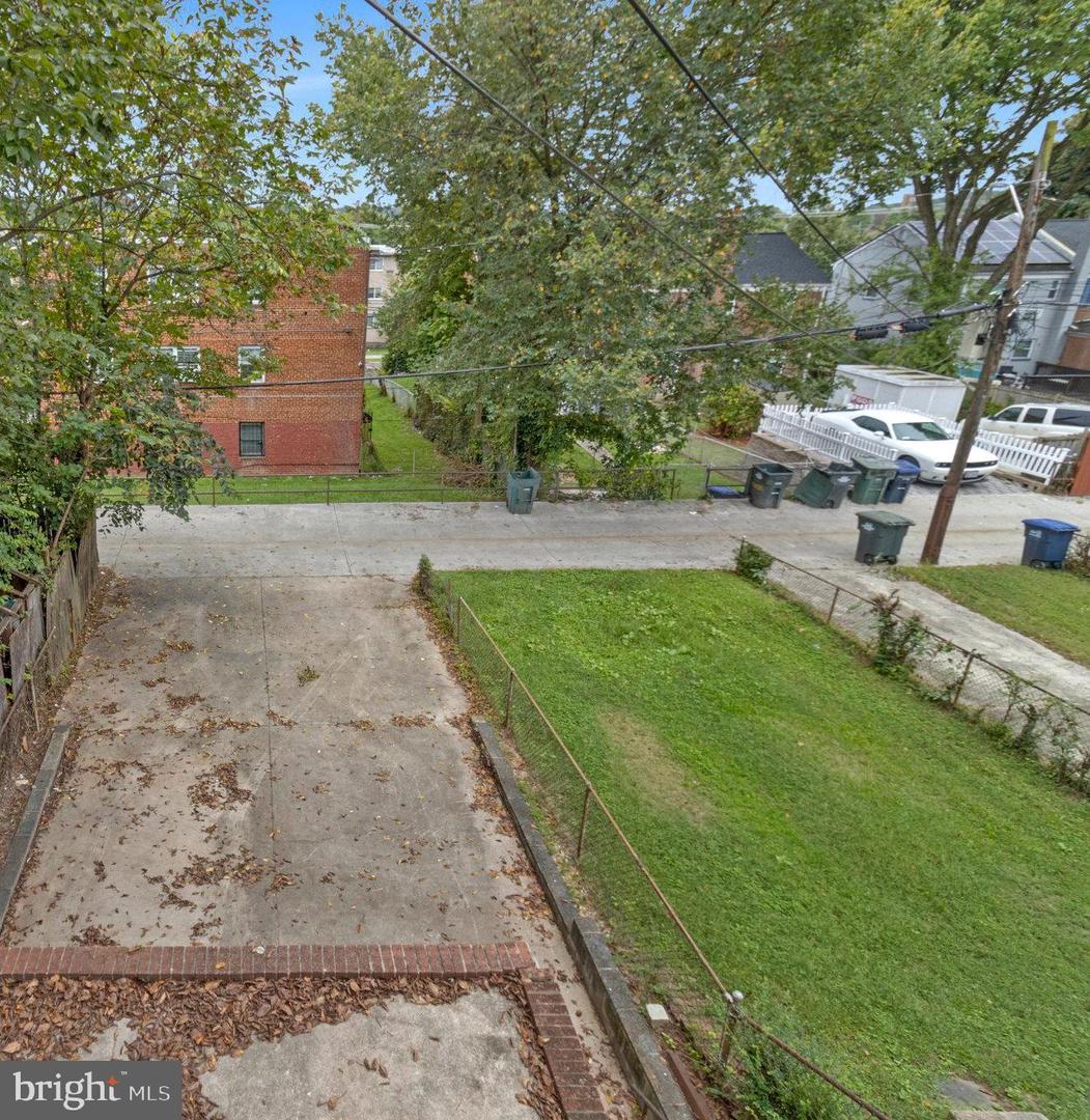 657 BRANDYWINE ST SE, WASHINGTON, District Of Columbia 20032, 3 Bedrooms Bedrooms, ,1 BathroomBathrooms,Residential,For sale,657 BRANDYWINE ST SE,DCDC2224562 MLS # DCDC2224562