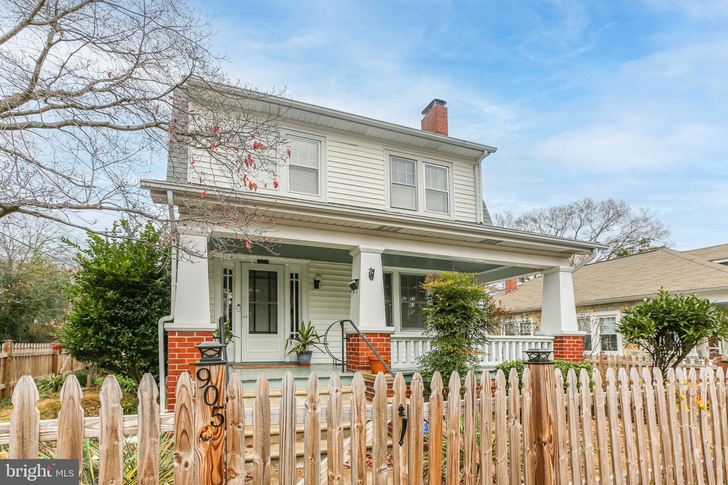 905 MONUMENT AVE, FREDERICKSBURG, Virginia 22401, 3 Bedrooms Bedrooms, ,2 BathroomsBathrooms,Residential,For sale,905 MONUMENT AVE,VAFB2009086 MLS # VAFB2009086