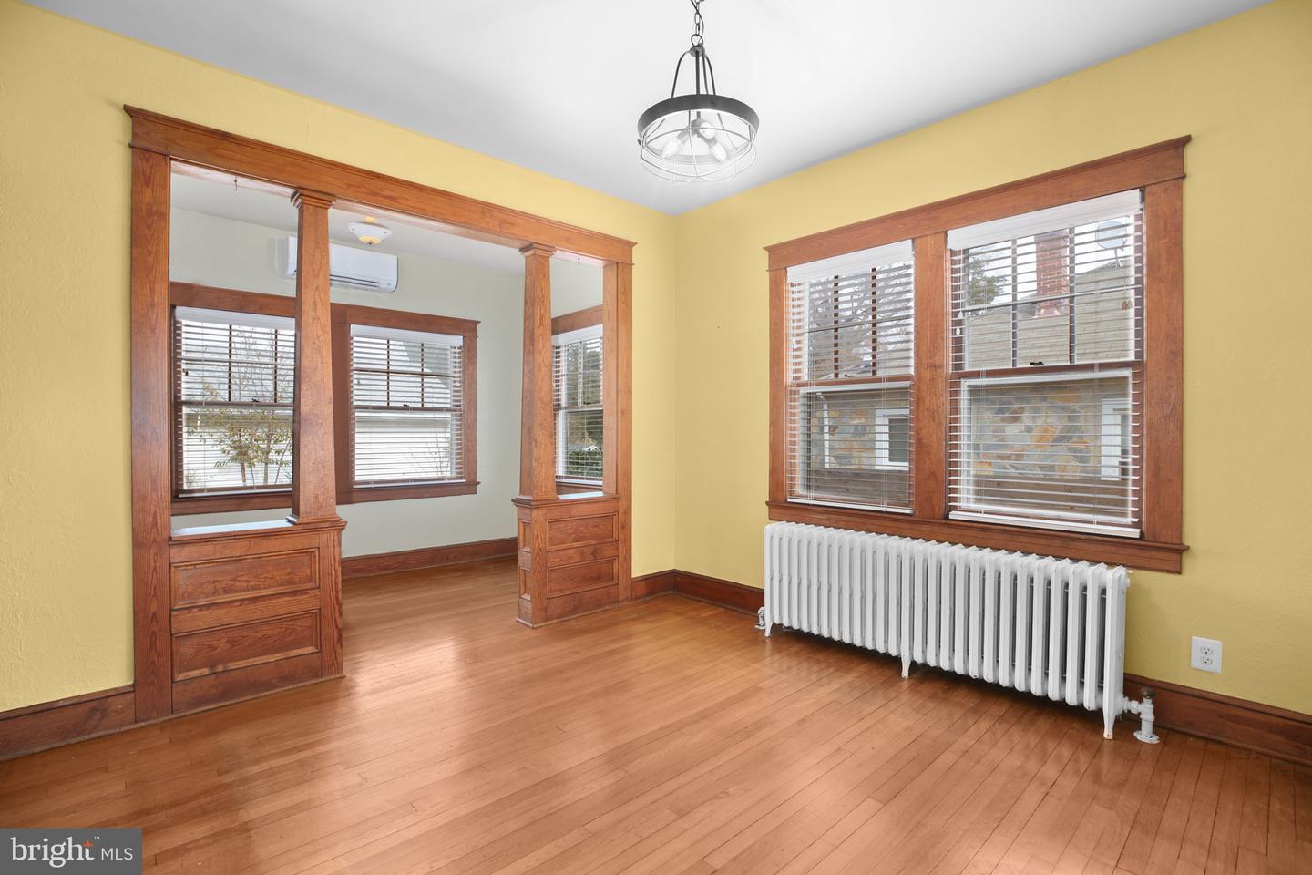 905 MONUMENT AVE, FREDERICKSBURG, Virginia 22401, 3 Bedrooms Bedrooms, ,2 BathroomsBathrooms,Residential,For sale,905 MONUMENT AVE,VAFB2009086 MLS # VAFB2009086