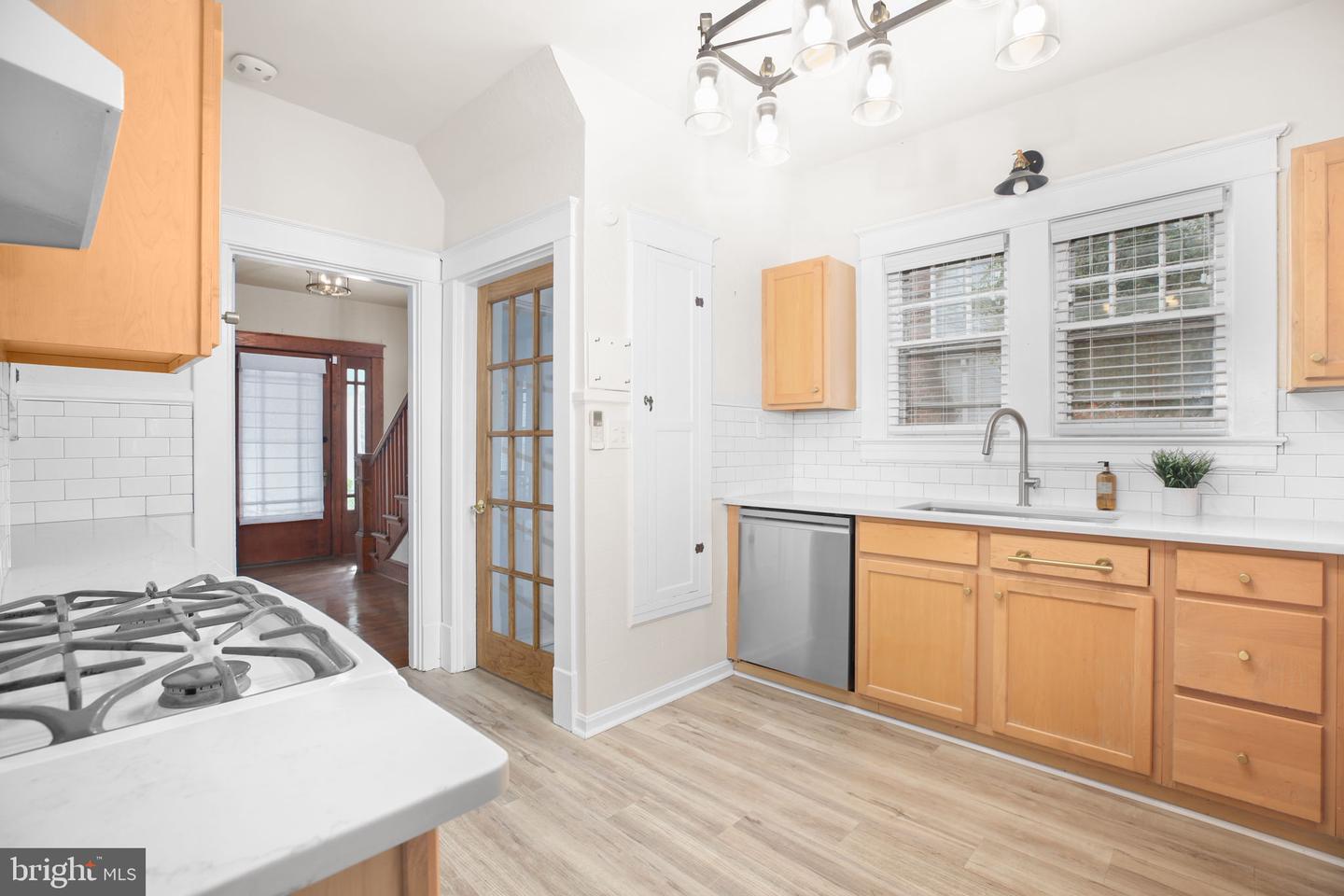 905 MONUMENT AVE, FREDERICKSBURG, Virginia 22401, 3 Bedrooms Bedrooms, ,2 BathroomsBathrooms,Residential,For sale,905 MONUMENT AVE,VAFB2009086 MLS # VAFB2009086