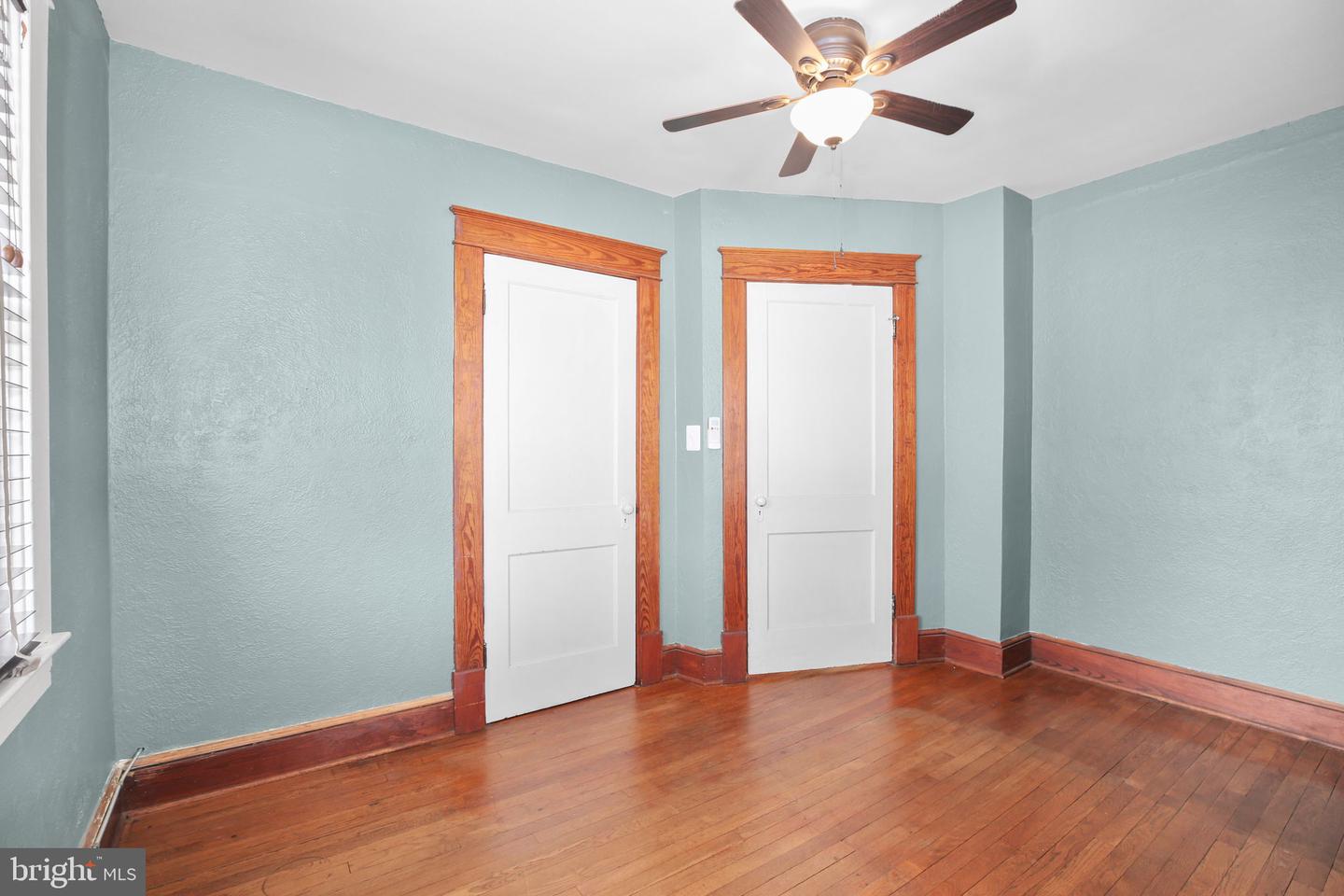 905 MONUMENT AVE, FREDERICKSBURG, Virginia 22401, 3 Bedrooms Bedrooms, ,2 BathroomsBathrooms,Residential,For sale,905 MONUMENT AVE,VAFB2009086 MLS # VAFB2009086