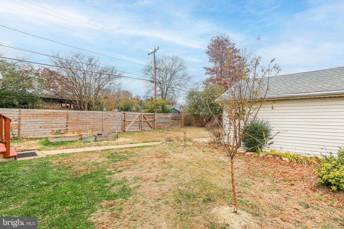 905 MONUMENT AVE, FREDERICKSBURG, Virginia 22401, 3 Bedrooms Bedrooms, ,2 BathroomsBathrooms,Residential,For sale,905 MONUMENT AVE,VAFB2009086 MLS # VAFB2009086