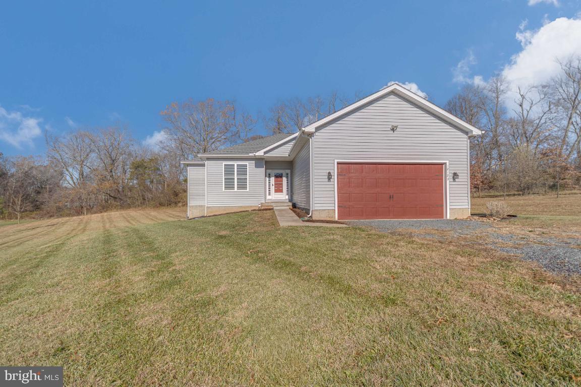 12123 IRA HOFFMAN, CULPEPER, Virginia 22701, 3 Bedrooms Bedrooms, ,2 BathroomsBathrooms,Residential,For sale,12123 IRA HOFFMAN,VACU2011764 MLS # VACU2011764 12123 IRA HOFFMAN, CULPEPER, Virginia 22701, 3 Bedrooms Bedrooms, ,2 BathroomsBathrooms,Residential,For sale,12123 IRA HOFFMAN,VACU2011764 MLS # VACU2011764