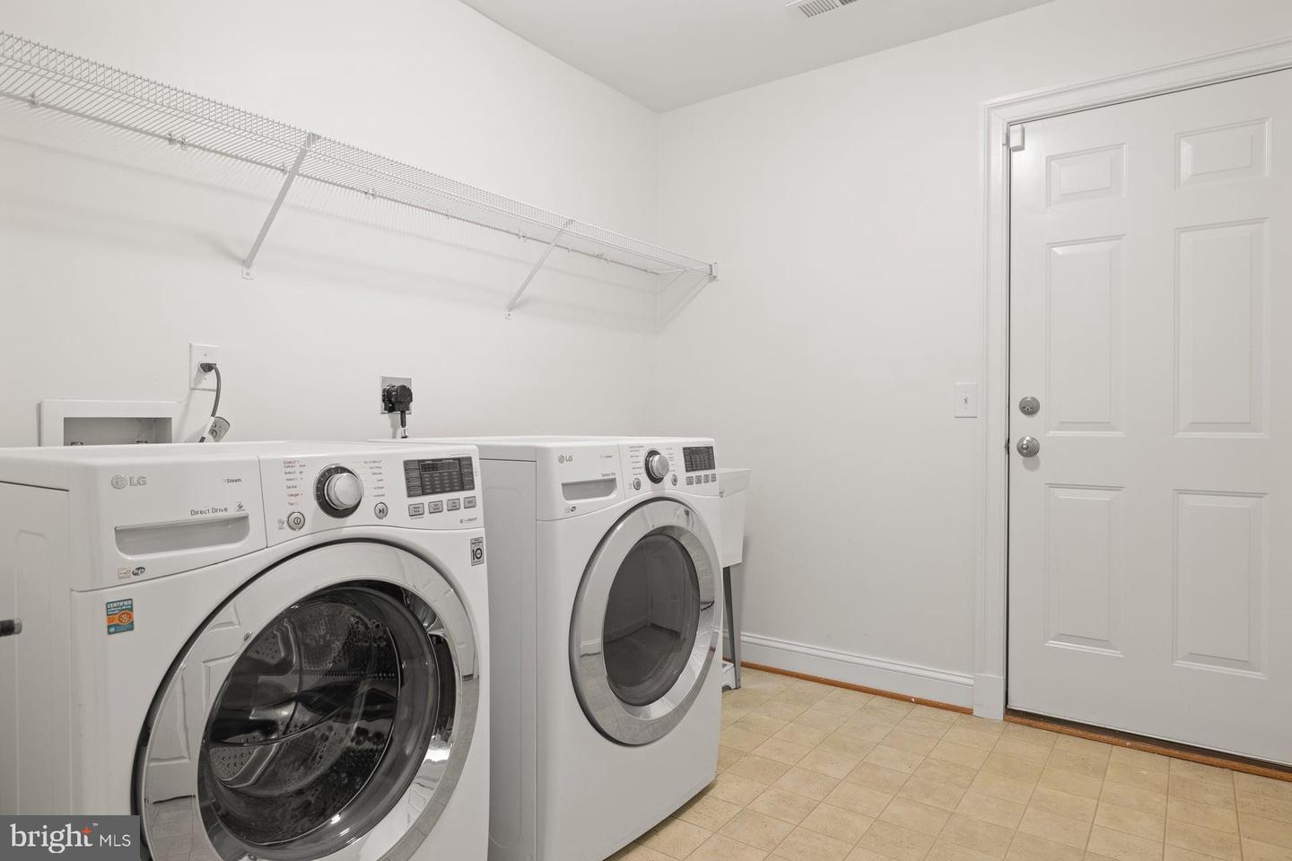 68 WOOD DUCK LN, ZION CROSSROADS, Virginia 22942, 4 Bedrooms Bedrooms, ,3 BathroomsBathrooms,Residential,For sale,68 WOOD DUCK LN,VALA2008738 MLS # VALA2008738 68 WOOD DUCK LN, ZION CROSSROADS, Virginia 22942, 4 Bedrooms Bedrooms, ,3 BathroomsBathrooms,Residential,For sale,68 WOOD DUCK LN,VALA2008738 MLS # VALA2008738