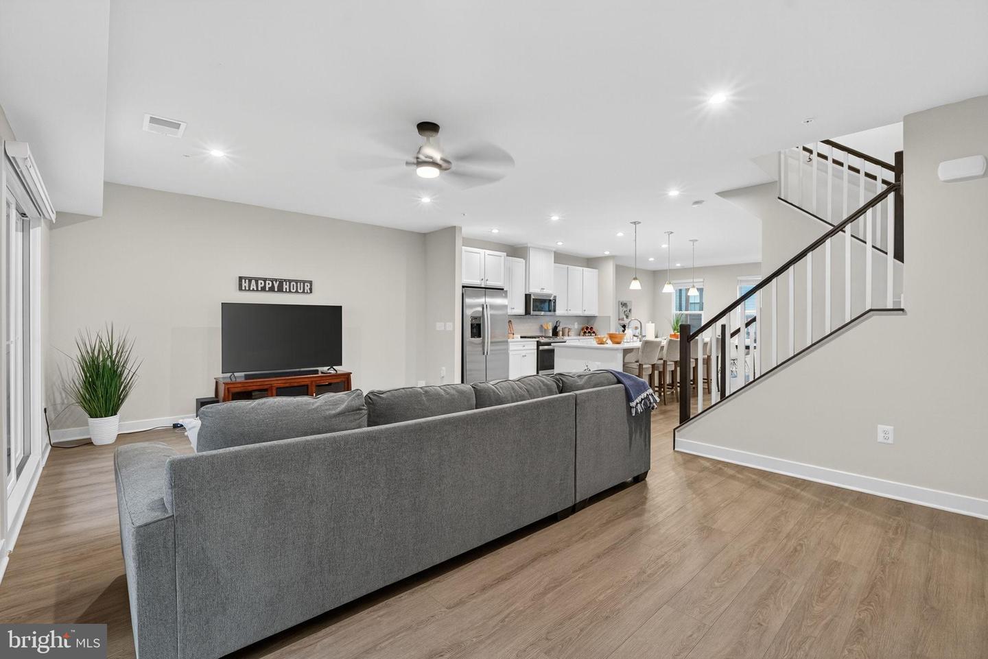 17454 SOUTHERN SHORES DR, DUMFRIES, Virginia 22026, 3 Bedrooms Bedrooms, ,2 BathroomsBathrooms,Residential,For sale,17454 SOUTHERN SHORES DR,VAPW2107052 MLS # VAPW2107052 17454 SOUTHERN SHORES DR, DUMFRIES, Virginia 22026, 3 Bedrooms Bedrooms, ,2 BathroomsBathrooms,Residential,For sale,17454 SOUTHERN SHORES DR,VAPW2107052 MLS # VAPW2107052