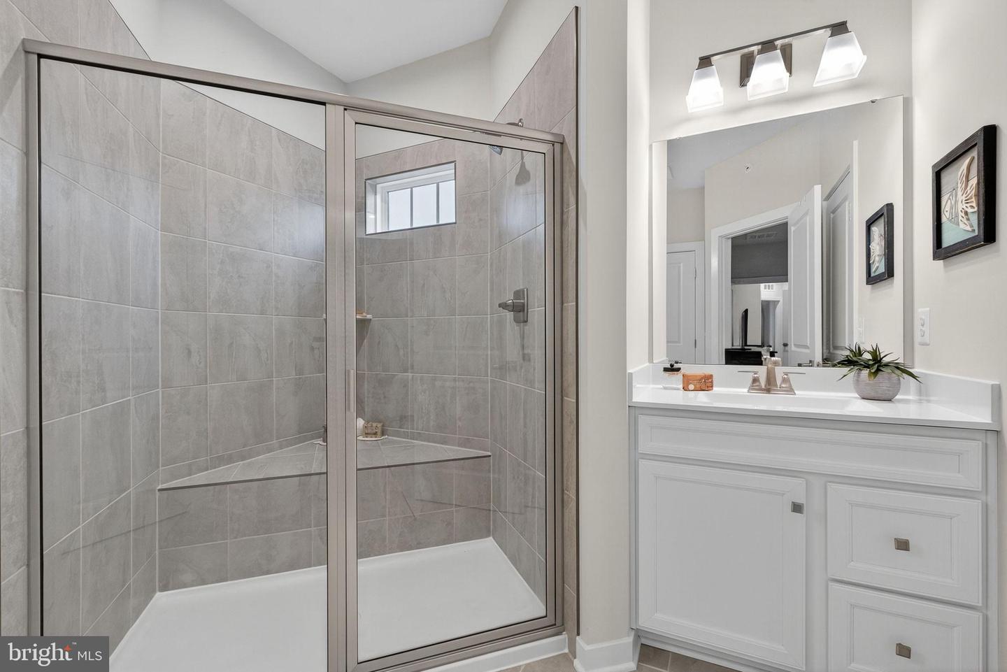 17454 SOUTHERN SHORES DR, DUMFRIES, Virginia 22026, 3 Bedrooms Bedrooms, ,2 BathroomsBathrooms,Residential,For sale,17454 SOUTHERN SHORES DR,VAPW2107052 MLS # VAPW2107052 17454 SOUTHERN SHORES DR, DUMFRIES, Virginia 22026, 3 Bedrooms Bedrooms, ,2 BathroomsBathrooms,Residential,For sale,17454 SOUTHERN SHORES DR,VAPW2107052 MLS # VAPW2107052