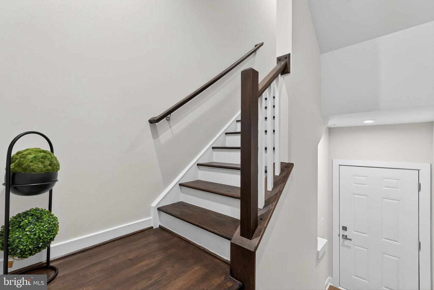 17454 SOUTHERN SHORES DR, DUMFRIES, Virginia 22026, 3 Bedrooms Bedrooms, ,2 BathroomsBathrooms,Residential,For sale,17454 SOUTHERN SHORES DR,VAPW2107052 MLS # VAPW2107052 17454 SOUTHERN SHORES DR, DUMFRIES, Virginia 22026, 3 Bedrooms Bedrooms, ,2 BathroomsBathrooms,Residential,For sale,17454 SOUTHERN SHORES DR,VAPW2107052 MLS # VAPW2107052