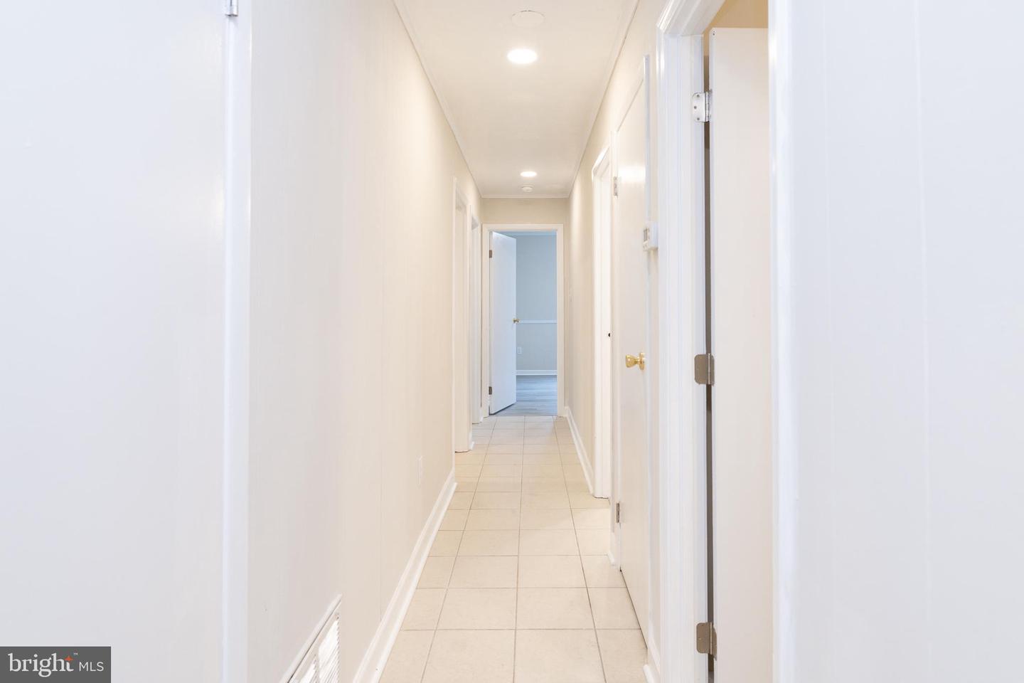 6731 MIDDLE RD, MIDDLETOWN, Virginia 22645, 3 Bedrooms Bedrooms, ,2 BathroomsBathrooms,Residential,For sale,6731 MIDDLE RD,VAFV2037978 MLS # VAFV2037978