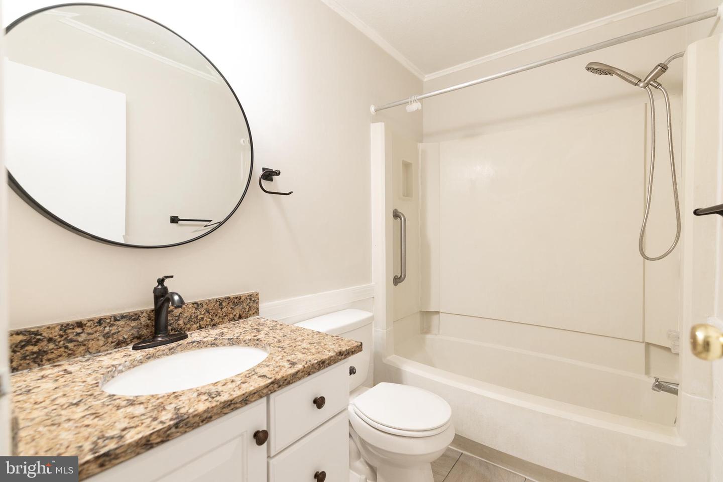 6731 MIDDLE RD, MIDDLETOWN, Virginia 22645, 3 Bedrooms Bedrooms, ,2 BathroomsBathrooms,Residential,For sale,6731 MIDDLE RD,VAFV2037978 MLS # VAFV2037978