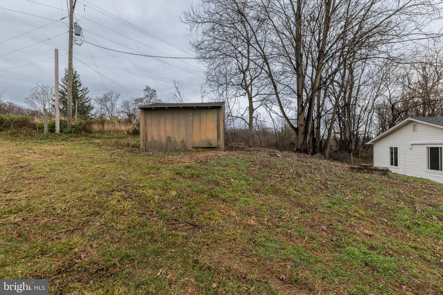 6731 MIDDLE RD, MIDDLETOWN, Virginia 22645, 3 Bedrooms Bedrooms, ,2 BathroomsBathrooms,Residential,For sale,6731 MIDDLE RD,VAFV2037978 MLS # VAFV2037978