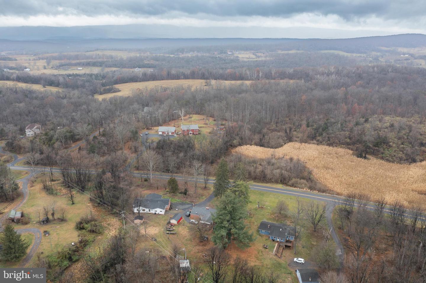 6731 MIDDLE RD, MIDDLETOWN, Virginia 22645, 3 Bedrooms Bedrooms, ,2 BathroomsBathrooms,Residential,For sale,6731 MIDDLE RD,VAFV2037978 MLS # VAFV2037978