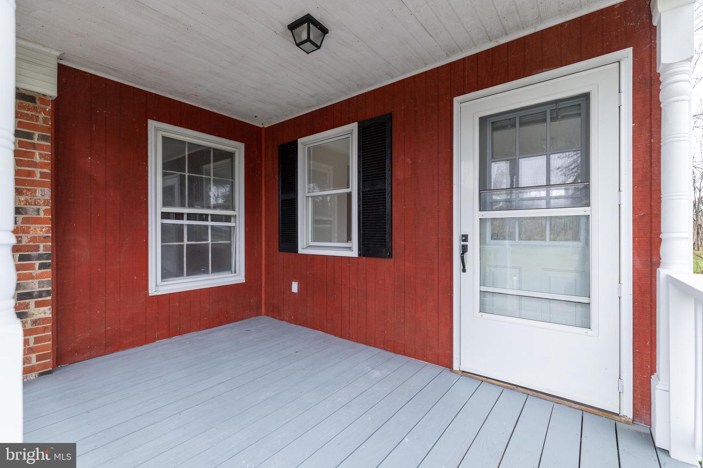 6731 MIDDLE RD, MIDDLETOWN, Virginia 22645, 3 Bedrooms Bedrooms, ,2 BathroomsBathrooms,Residential,For sale,6731 MIDDLE RD,VAFV2037978 MLS # VAFV2037978